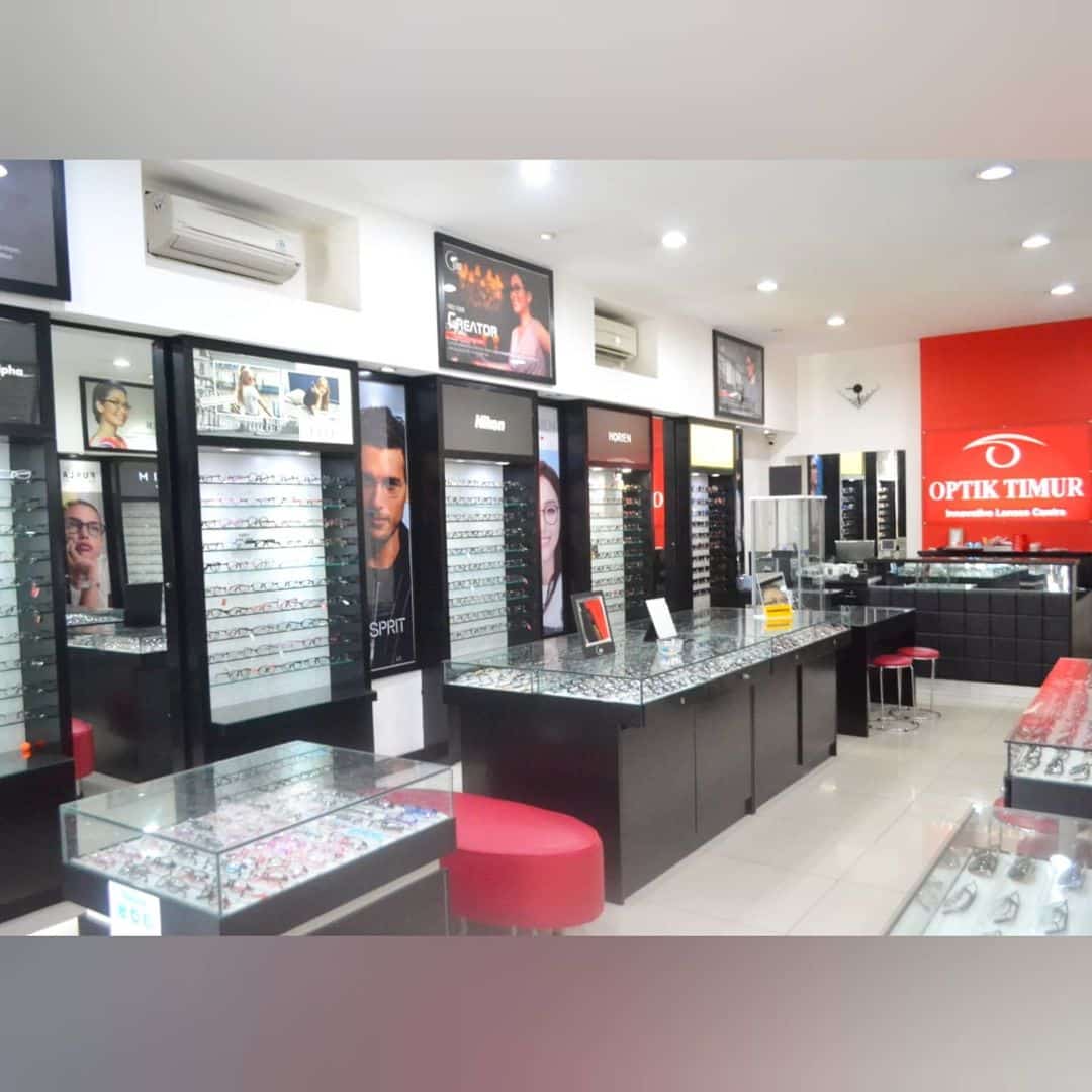 Outlet Optik Timur Pondok Indah 01